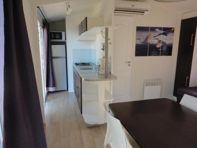 Mobil Home 6 Personnes Rocbaron Екстериор снимка